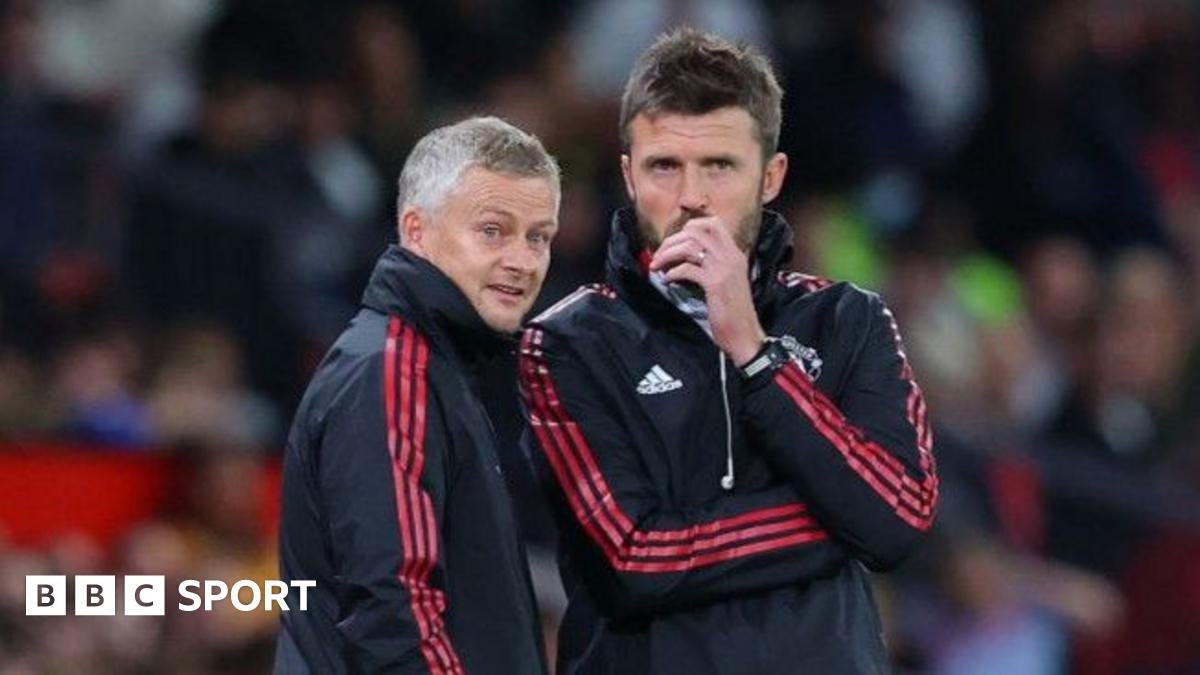Manchester United: Ole Gunnar Solskjaer ‘happy’ for Michael Carrick after derby win