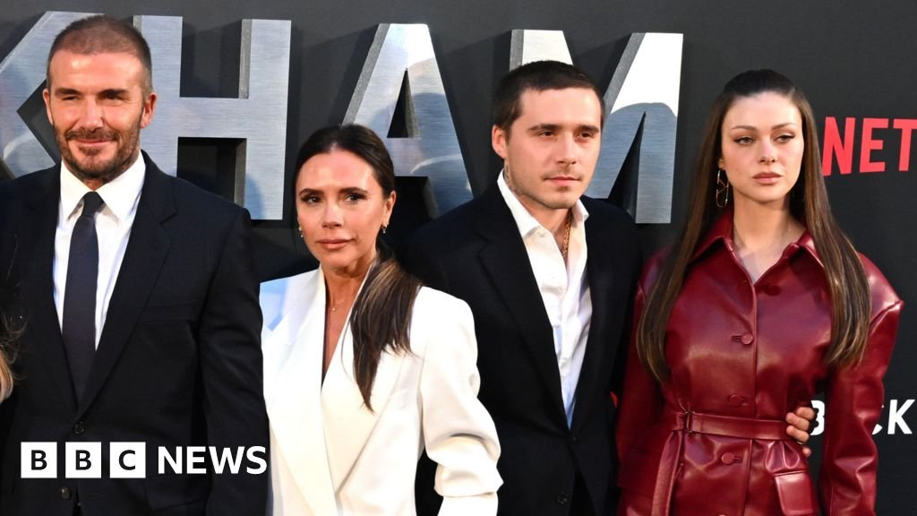 Brooklyn Peltz Beckham’s wedding DJ Fat Tony speaks about ‘awkward’ dance
