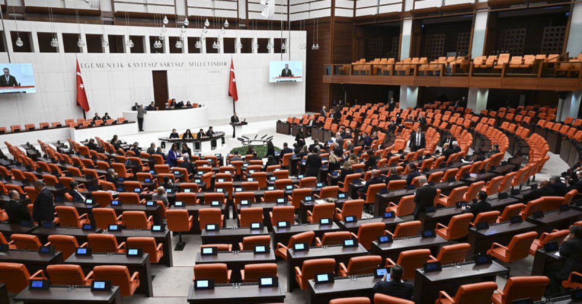 En düşük emekli aylığı 20 bin liraya yükseltildi