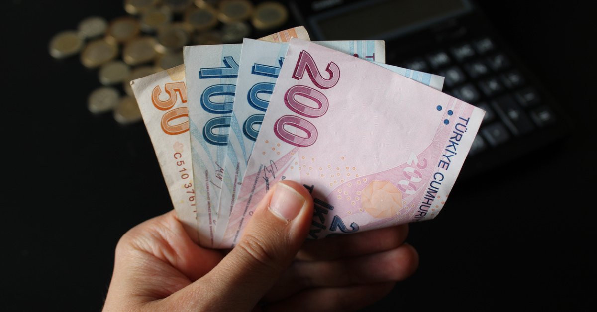 Meclis’ten geçti! 206 Ocak en düşük emekli maaşı Resmi Gazete’de yayımlandı mı, ne zaman yürürlüğe girecek?