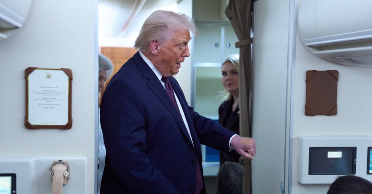 ABD Başkanı Trump elindeki morluğun sebebini açıkladı