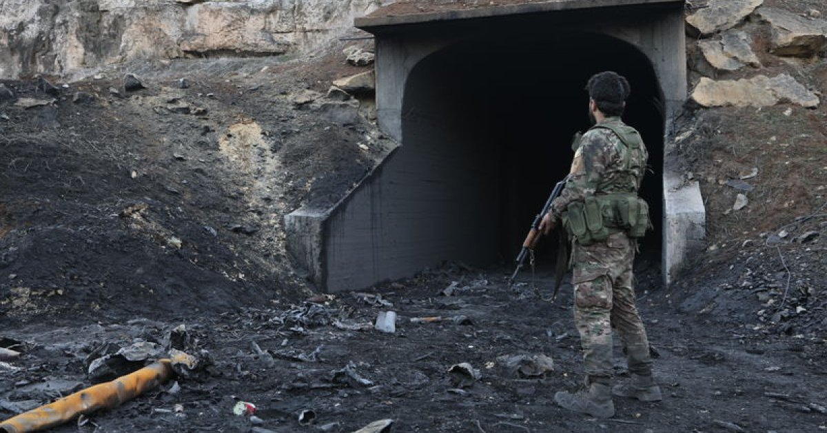 “Rojava Romantizmi”nden “Jeopolitik Gerçeklik”e: Washington Çekildi, Şam Yürüdü…