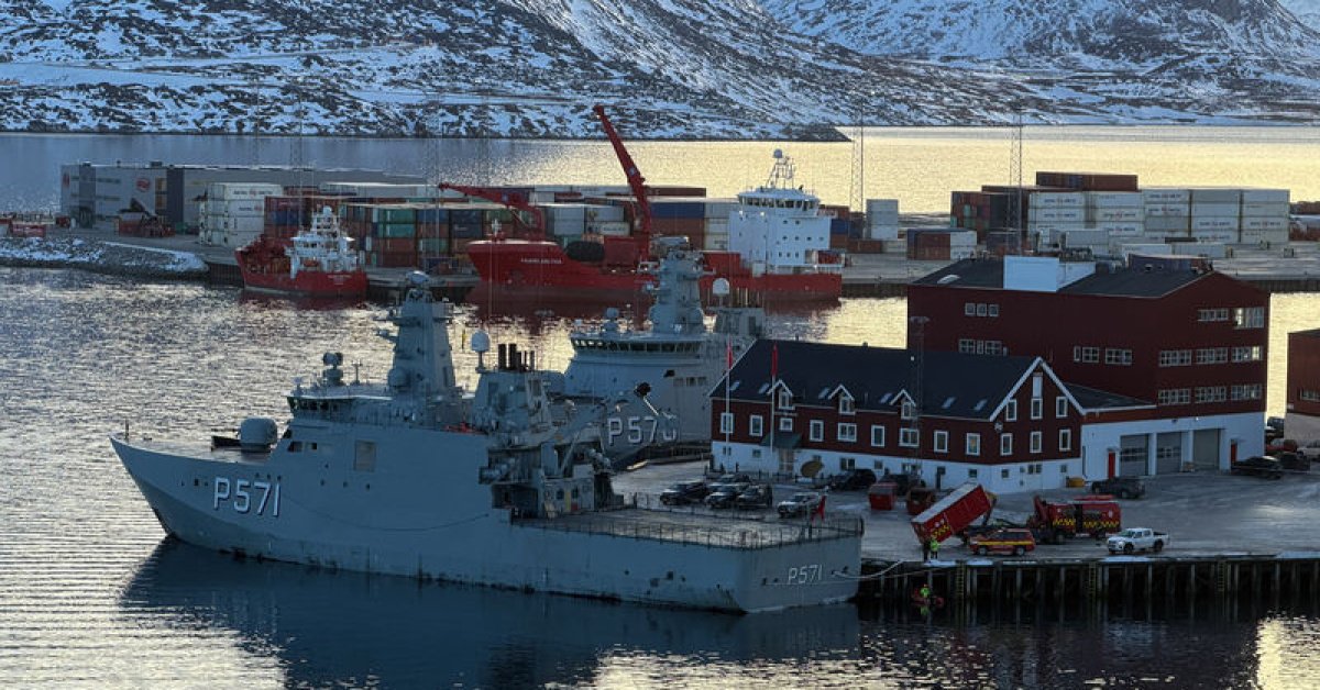 Danimarka, Grönland'daki askeri varlığını arttırıyor