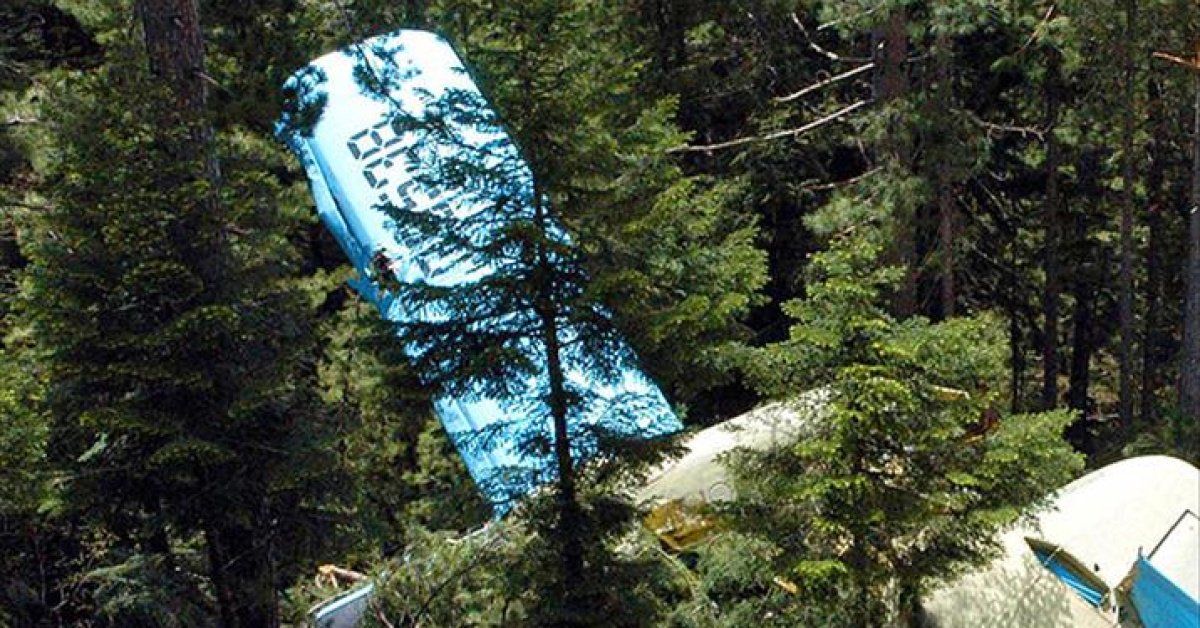 Kolombiya’da uçak düştü: 15 ölü