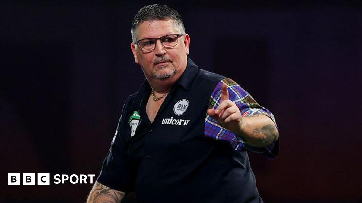 Gary Anderson rants about social media influencers in darts