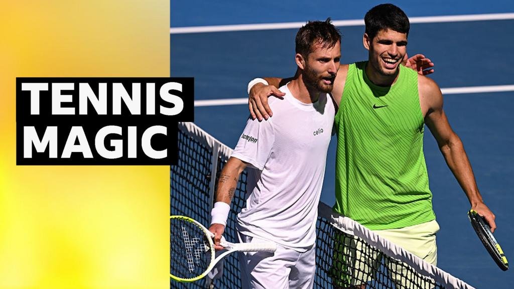 Dancing & drop shots – Alcaraz and Moutet serve up spectacular action
