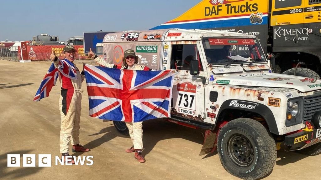 First all-female British team completes Dakar Rally