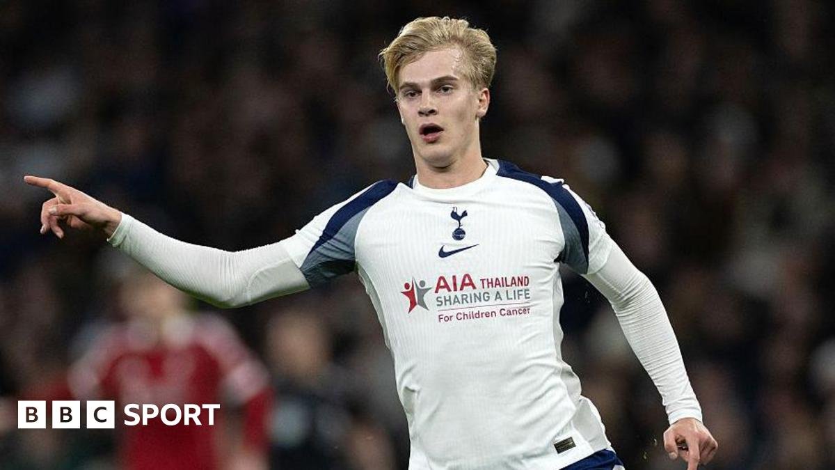 Tottenham’s Lucas Bergvall ‘facing up to three months out with injury’