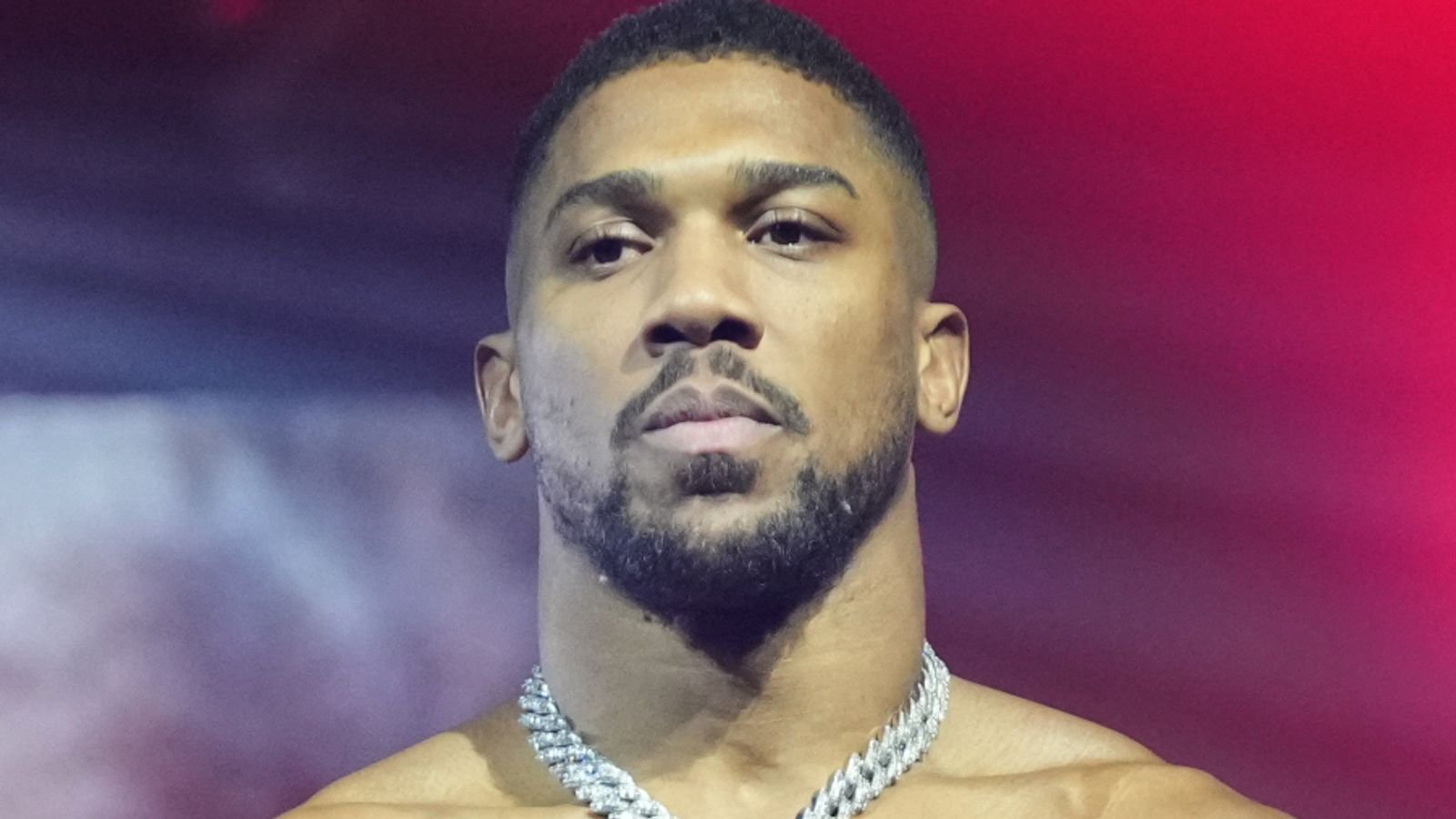 Anthony Joshua pays emotional tribute to friends who died in crash: ‘The mission must go on’ | Boxing News