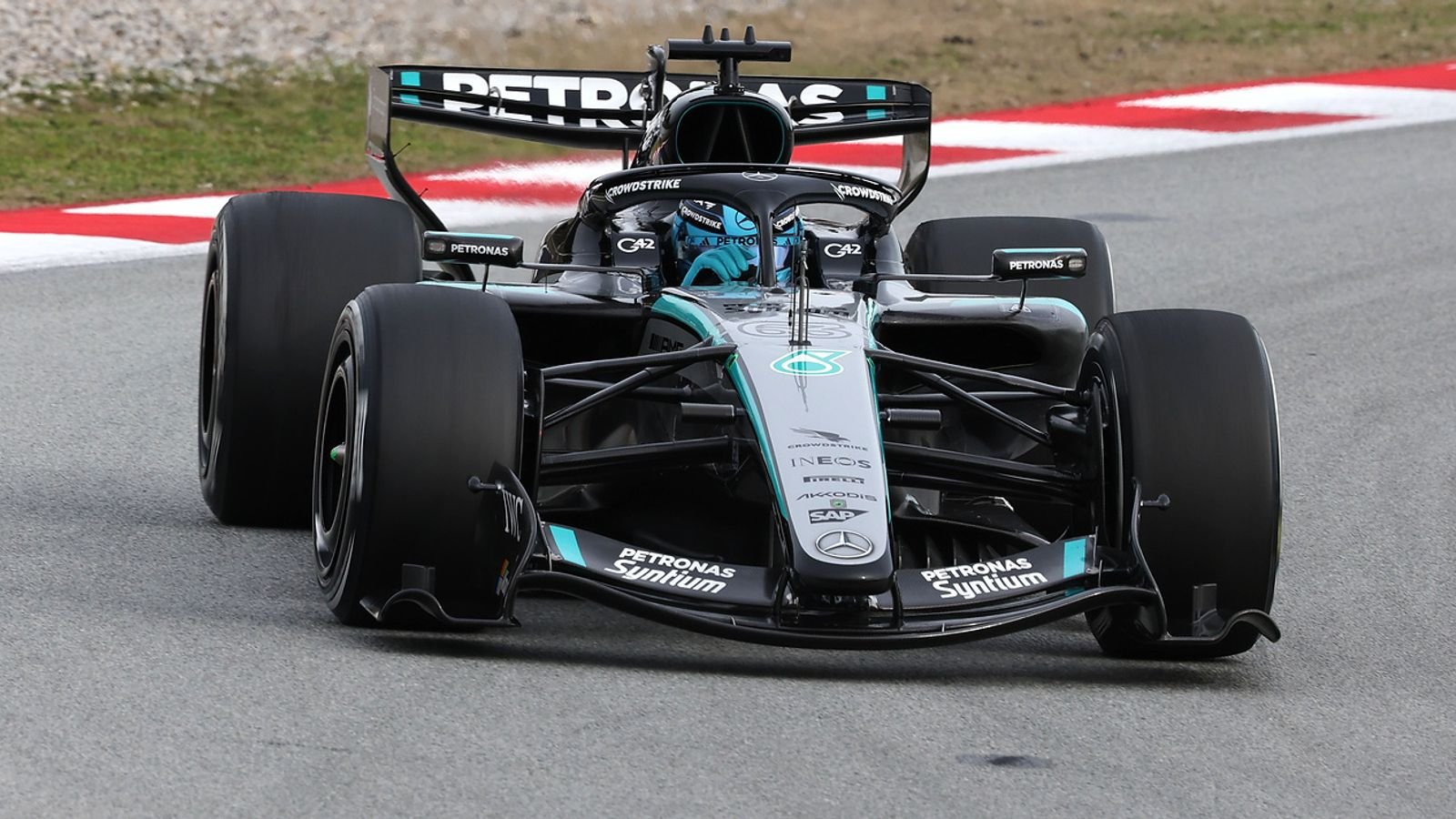 F1 Testing: Lando Norris drives as McLaren debut MCL40 while Mercedes continue strong showing in Barcelona | F1 News