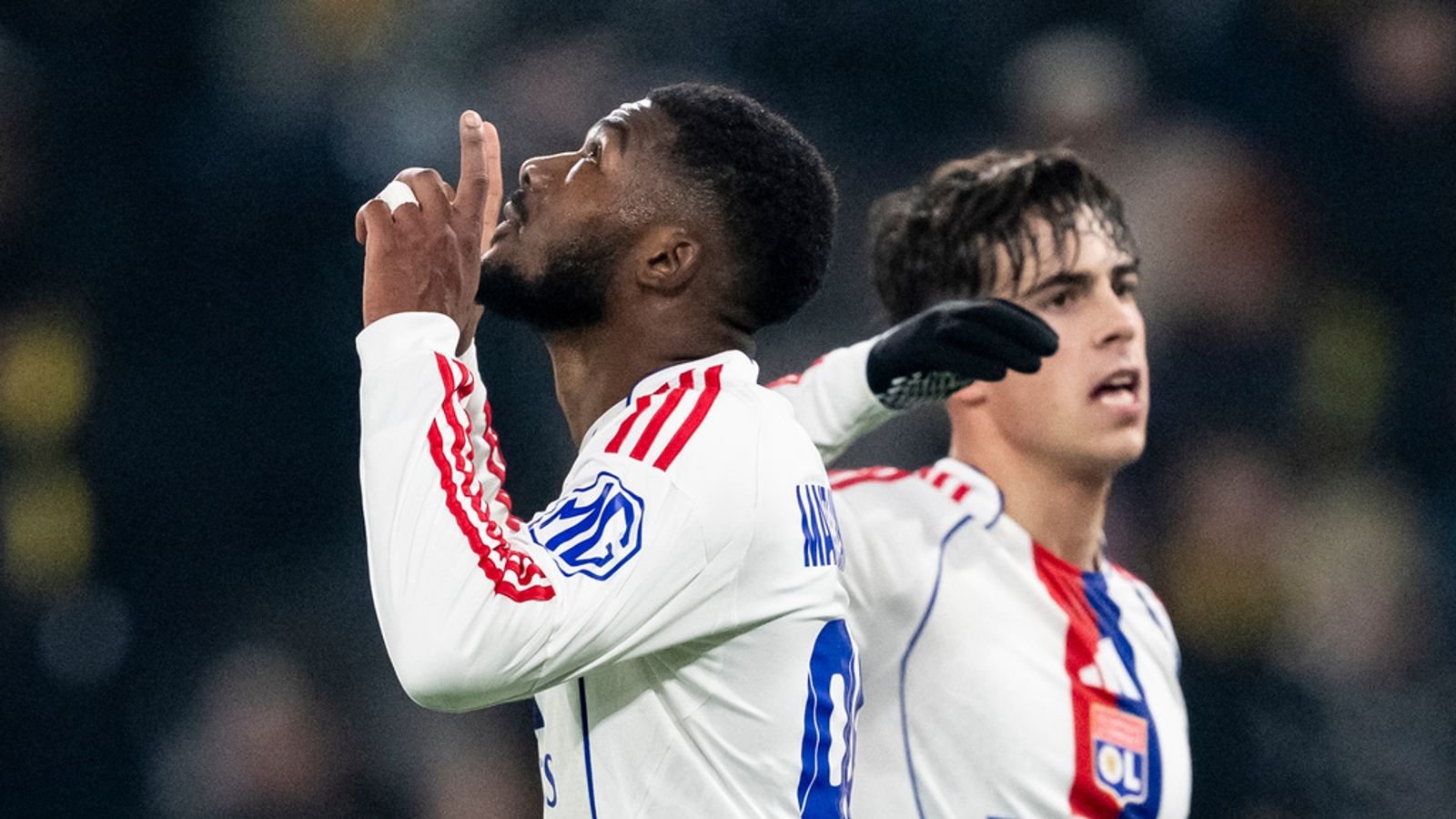 Football latest news: Lyon clinch spot in Europa League last 16