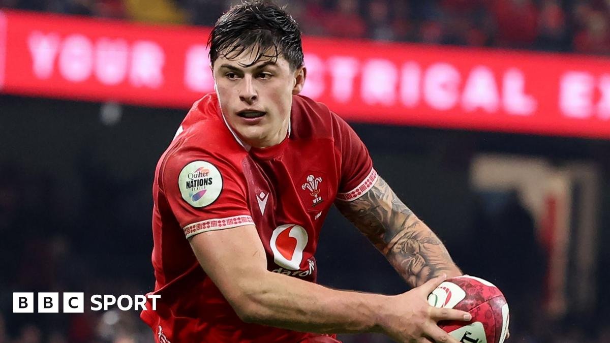 Six Nations 2026: Wales name Louis Rees-Zammit at full-back against England