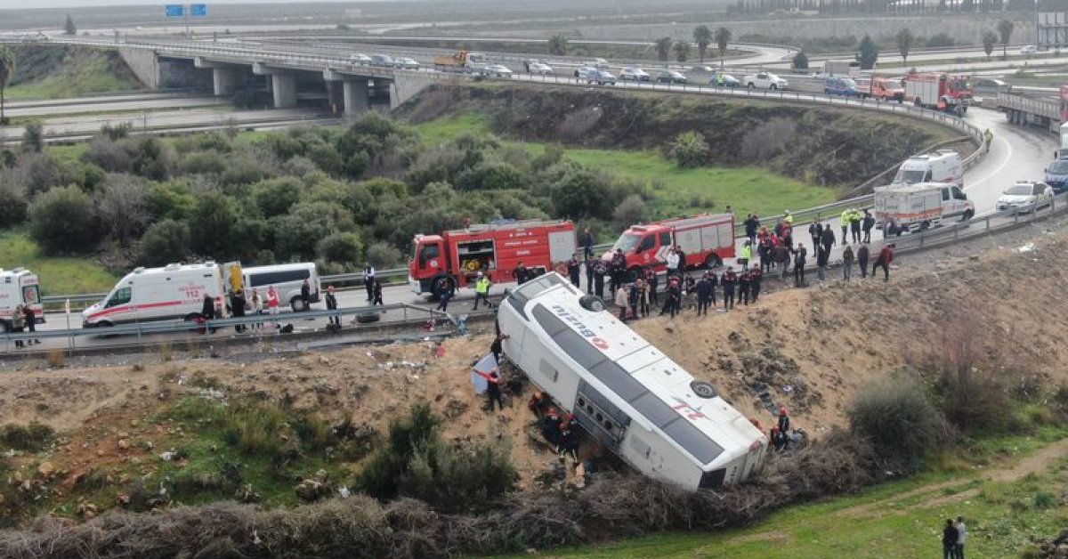 10 kişinin öldüğü katliam gibi kazada kahreden ayrıntı | SON DAKİKA HABER