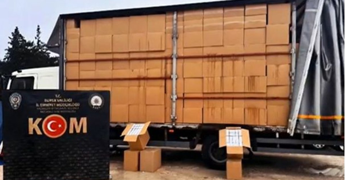 Bursa’da 8,7 milyon makaron ve 1,6 ton kaçak tütün ele geçirildi