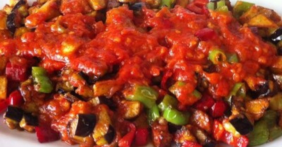 evde pratik ve nefis şakşuka nasıl yapılır, malzemeleri neler? ymk