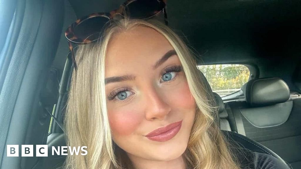 Gen Z aren't lazy – I commute four hours a day to work in the office