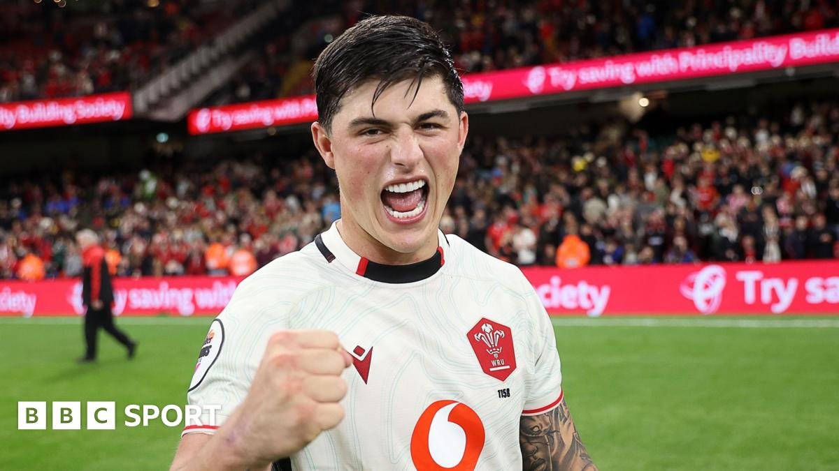 Louis Rees-Zammit: ‘No bigger game’ than Wales v England, says full-back