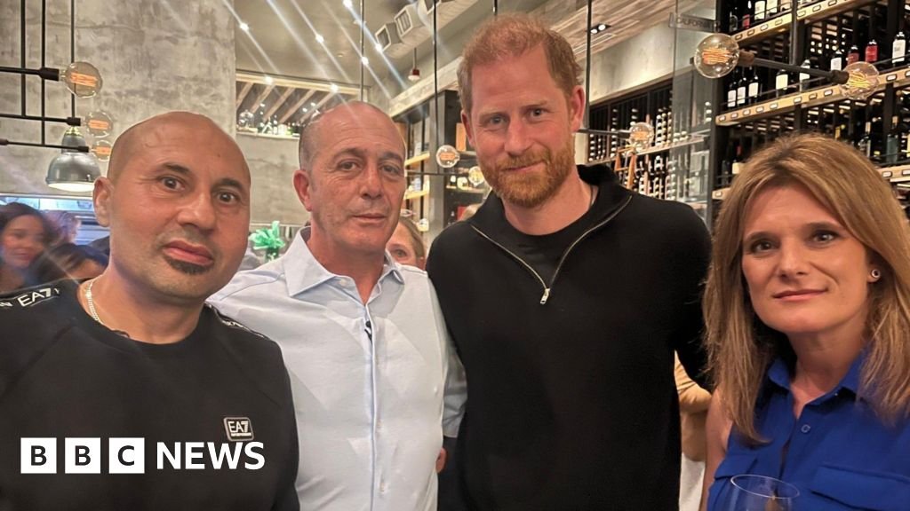 Prince Harry thanks bereaved families taking on social media firms