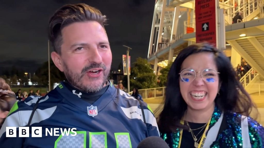 ‘Super exciting!’ – Seahawks fans celebrate Super Bowl win