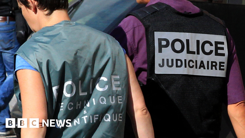 France murder trial complicated by twin brothers with same DNA